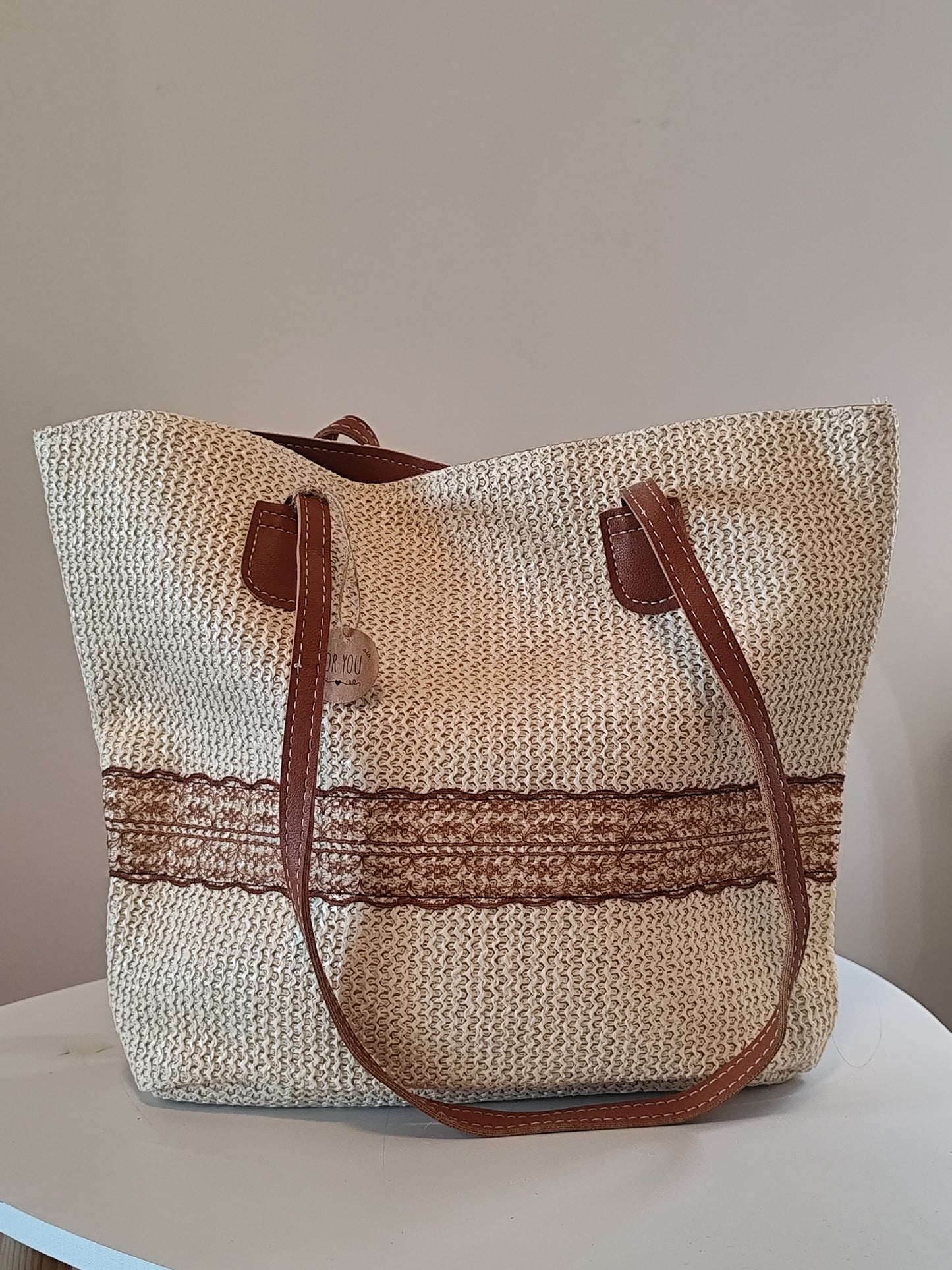 Μεγάλη τσάντα κρεμαστή πλεχτή